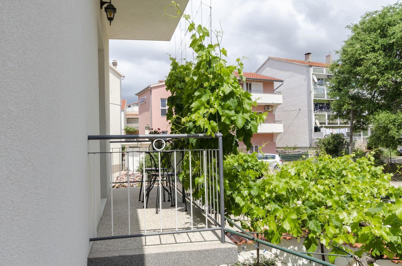 Apartment Antonija Primošten Exterior foto