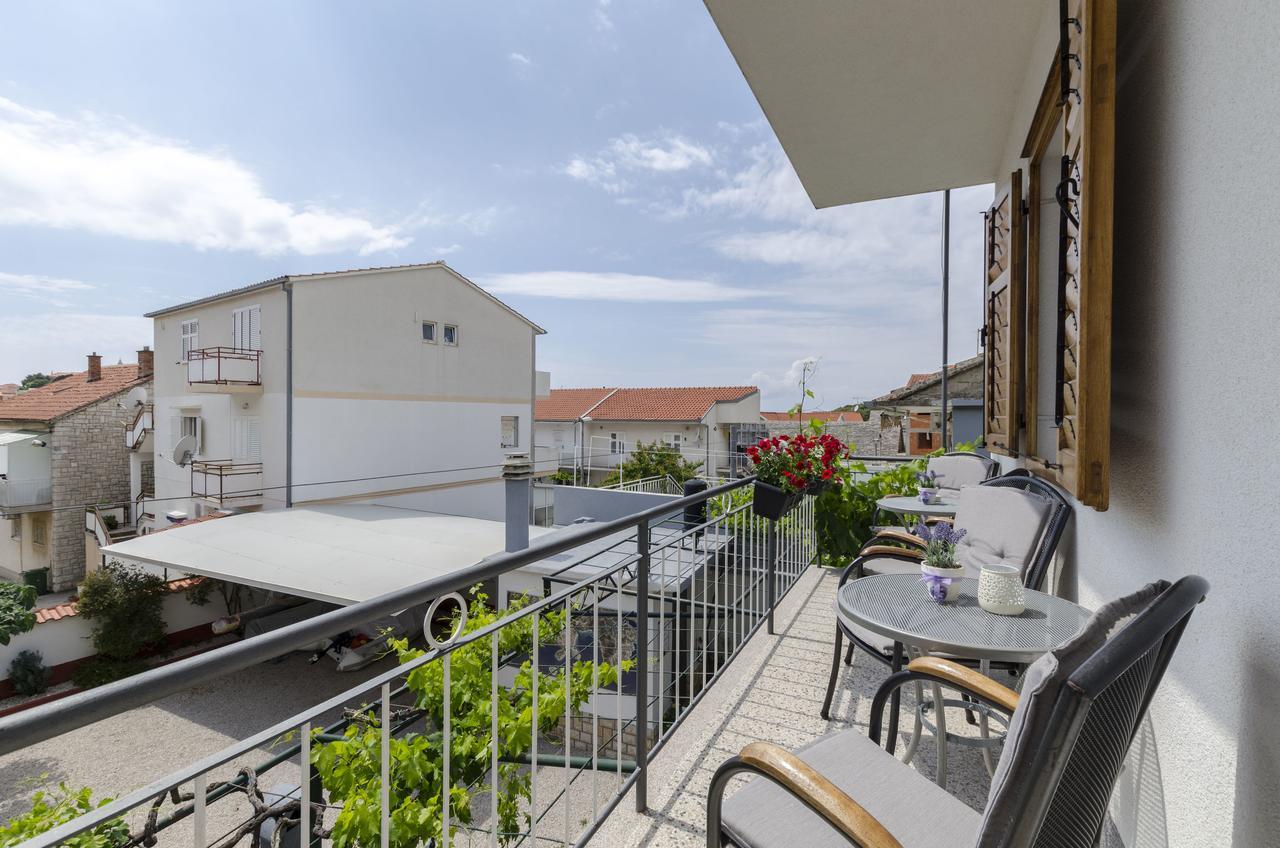 Apartment Antonija Primošten Exterior foto